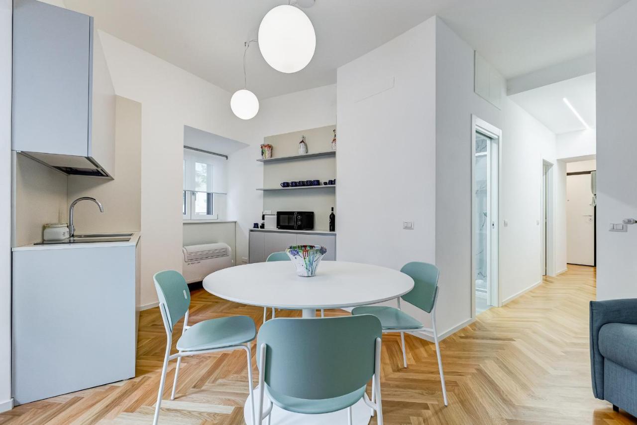 In The Heart Of The Appartement *